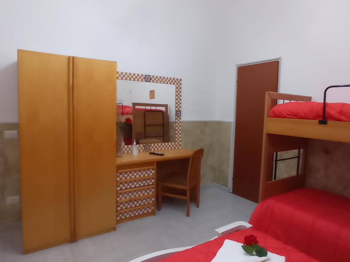 Mary Home - Casa Vacanza טאורמינה מראה חיצוני תמונה