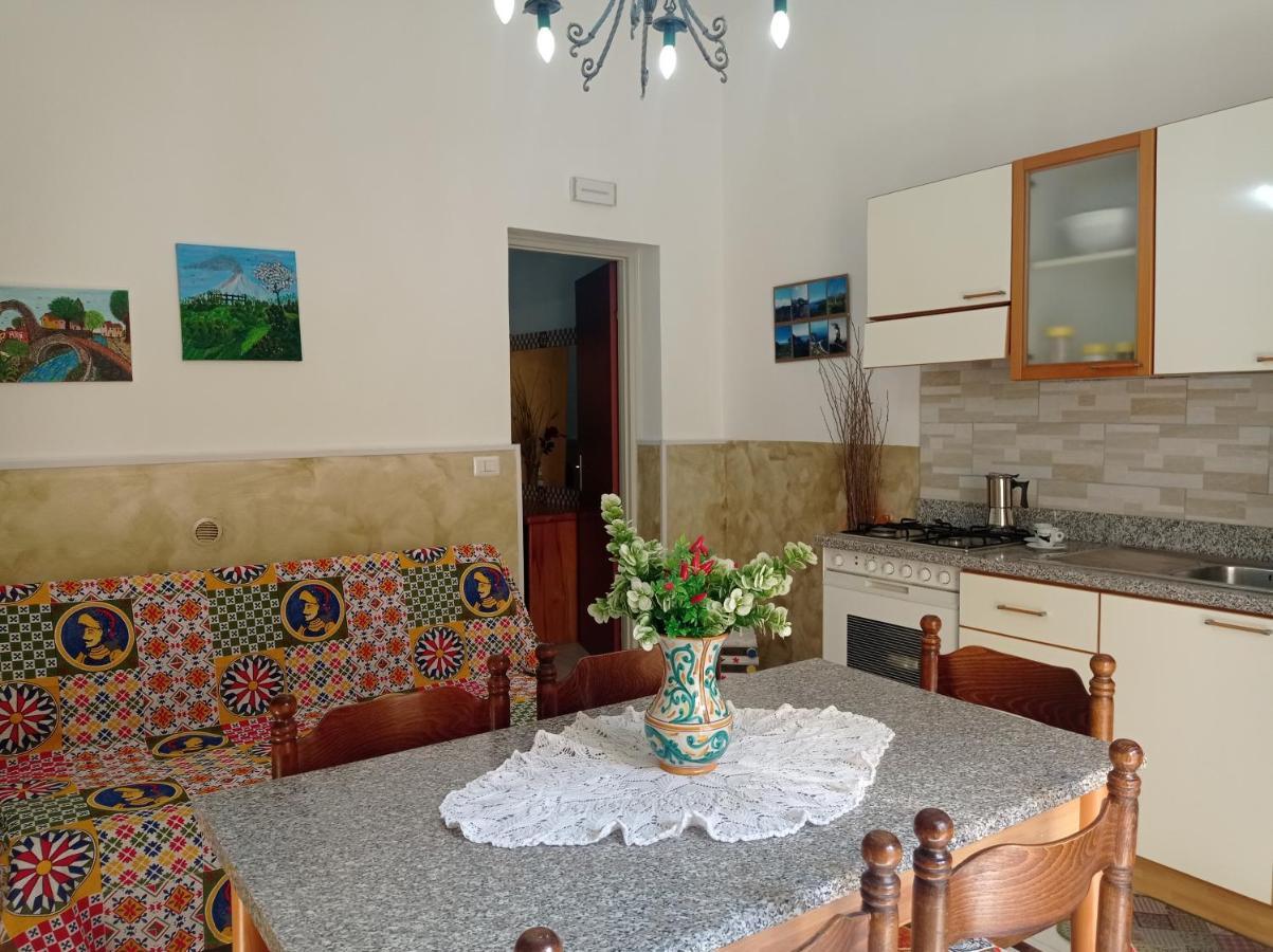 Mary Home - Casa Vacanza טאורמינה מראה חיצוני תמונה