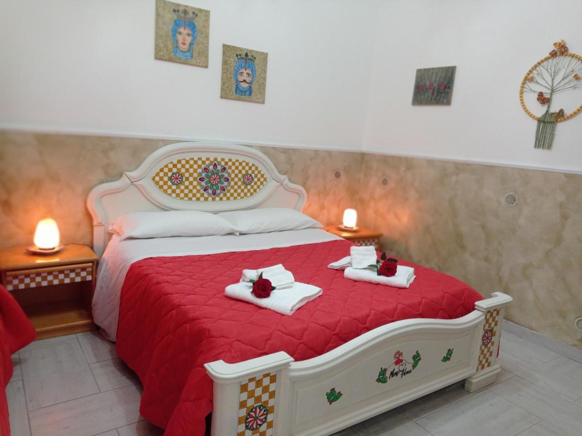 Mary Home - Casa Vacanza טאורמינה חדר תמונה